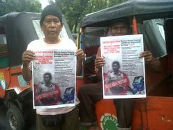  Puluhan Sopir Bajaj Geruduk Kantor Jokowi, Balaikota-Senen Macet