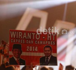 5 Serangan Fuad Bawazier Cs ke Deklarasi Duet Wiranto-HT