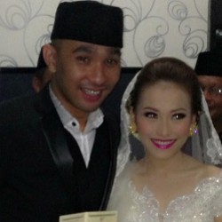 Ini Foto Ekspresi Bahagia Ayu Ting Ting Setelah Akad Nikah