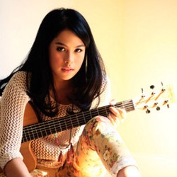 Maudy Ayunda: Jadi Populer itu Bikin Repot