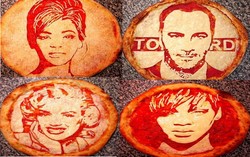 Wah, Ada Wajah Rihanna dan Tom Ford di Atas Pizza Hangat!