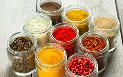 Agar Bumbu Tetap Awet Segarnya, Simpanlah dengan Cara Ini