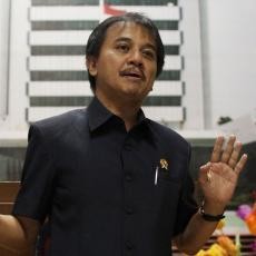 Menpora: PSSI Seharusnya Hukum Klub, Bukan Pemain