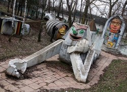 Ini Dia Taman Bermain Paling Menyeramkan di Dunia