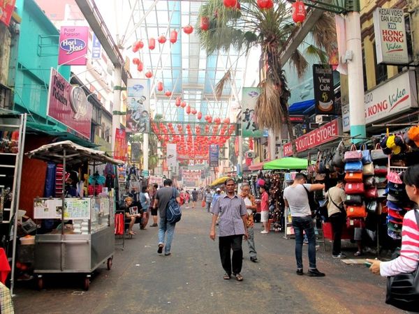 Petaling Street, Tempatnya Oleh-oleh Murah di Kuala Lumpur