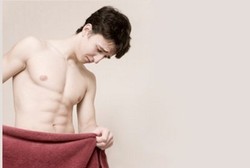 Agar Tak Mudah Ereksi, Pria India Jepit Penis dengan 2 Cincin Logam