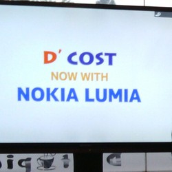 Restoran DCost Kini Dipersenjatai Nokia Lumia