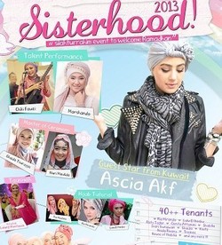 Dian Pelangi Gelar Talkshow dan Show Tunggal di Sisterhood 2013 Dian Pelangi Gelar Talkshow dan Show Tunggal di Sisterhood 2013
