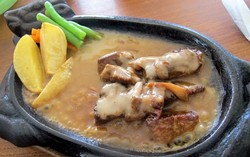 Sido Kumpul: Steak Tuna Rp 19.000 Berbonus Pemandangan Indah!