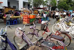 PKL Stasiun Manggarai Rela Digusur Asal Ditampung Pemprov DKI Jakarta
