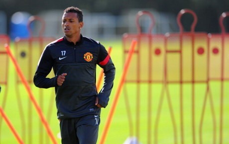 Young, Nani, dan Smalling Diragukan Tampil di Tur Pramusim MU