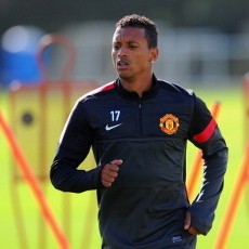 Young, Nani, dan Smalling Diragukan Tampil di Tur Pramusim MU