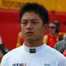 Rio Finis ke-18 di Feature Race