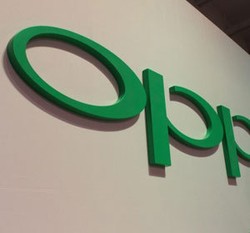 OPPO Siap Tandingi Kamera Android Samsung