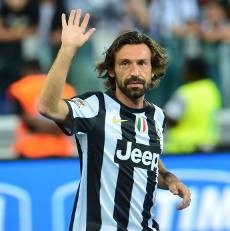 10 Pemain Berebut Penghargaan Golden Foot Award