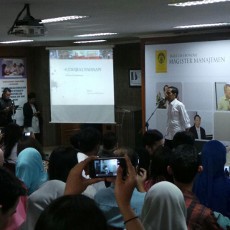 Saat Jokowi Kehabisan Hal yang Bisa Dibanggakan dari Jakarta