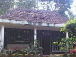 Ratusan Rumah di Malang Rusak Akibat Gempa 5,9 SR