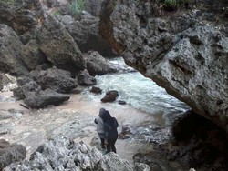 Pantai Ngobaran di Gunungkidul, Suasananya Seperti di Bali