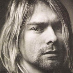 Barang-barang Unik Para Musisi yang Pernah Dilelang