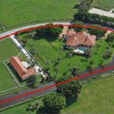 Mengintip Rumah Bill Gates dan Sambal Oelek di Markas Google