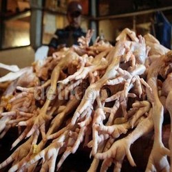 Harga Ayam Turun Tipis, Dari Rp 45 Ribu Jadi Rp 42 Ribu/Ekor