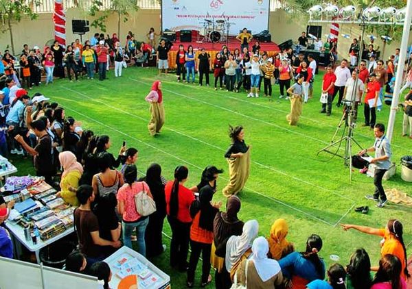 Berbagai Perlombaan Meriahkan HUT RI di KJRI Dubai 