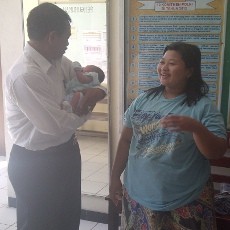 Seorang Tahanan Polsek Kenjeran Melahirkan