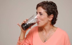 Minum Soda Saat Berbuka dan Sahur Bisa Picu Cepat Lapar