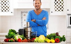 Hanya Minum Jus Buah Selama 60 Hari, Bobot Pria Ini Turun 38 Kg