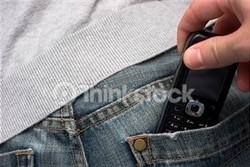 Tips Melawan Aksi Copet Modus Pijat di Angkot