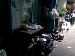 Rumah di Kampung Venus Berdempetan, Waspada Kebakaran Jadi Keseharian