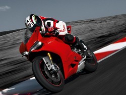Ducati 1199 Panigale, Motor Tercantik