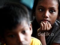 Pengungsi Rohingnya Nginap di YLBHI 