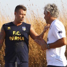Donadoni Minta Lebih dari Cassano