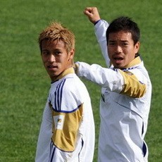 Nagatomo Berharap Honda Gabung Milan