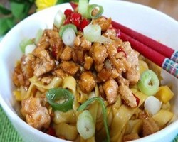 Mie Ayam Lezat untuk Berbuka Puasa