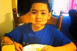 Bocah 8 Tahun Seberangi Sungai demi Selamatkan Ayah dari Kecelakaan Mobil