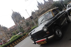 Tiiin! New Delhi Kotanya Klakson Mobil