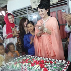 Cincin Berlian hingga Sepatu Louis Vuitton, Kado Spesial Ulang Tahun Cynthiara Alona