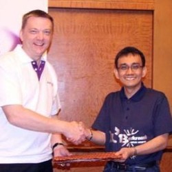 Demi Axis, XL Tak Berani All Out Kembalikan Frekuensi