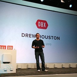 175 Juta Netter Titipkan Data di Dropbox 