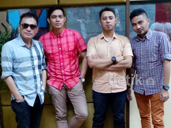 ADA Band, Band Penuh Cinta