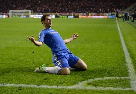 Mourinho Bikin Ivanovic Terkesan