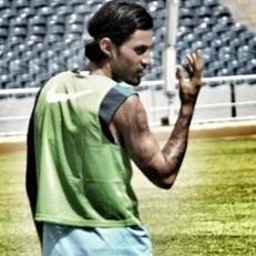 Dipanggil Untuk Lawan Arsenal, Stefano Lilipaly Belum Dilepas Klub