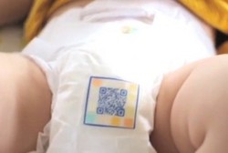 Dengan Popok Ini, Kondisi Kesehatan Bayi Bisa Dideteksi Lho