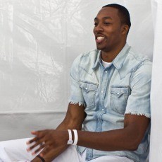 Bicarakan Howard, Rockets Didenda Rp 1,4 M 