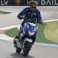 Rossi Cetak Rekor Baru di Assen, Kejar yang Berikutnya di Sepang