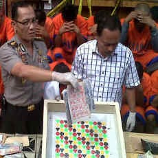 22 Penjudi Beromzet Ratusan Juta Dibekuk