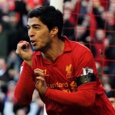 Kolo Toure: Peluang Suarez Raih Gelar Lebih Besar di Liverpool daripada Arsenal