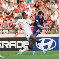 Tundukkan Ghana, Prancis ke Final